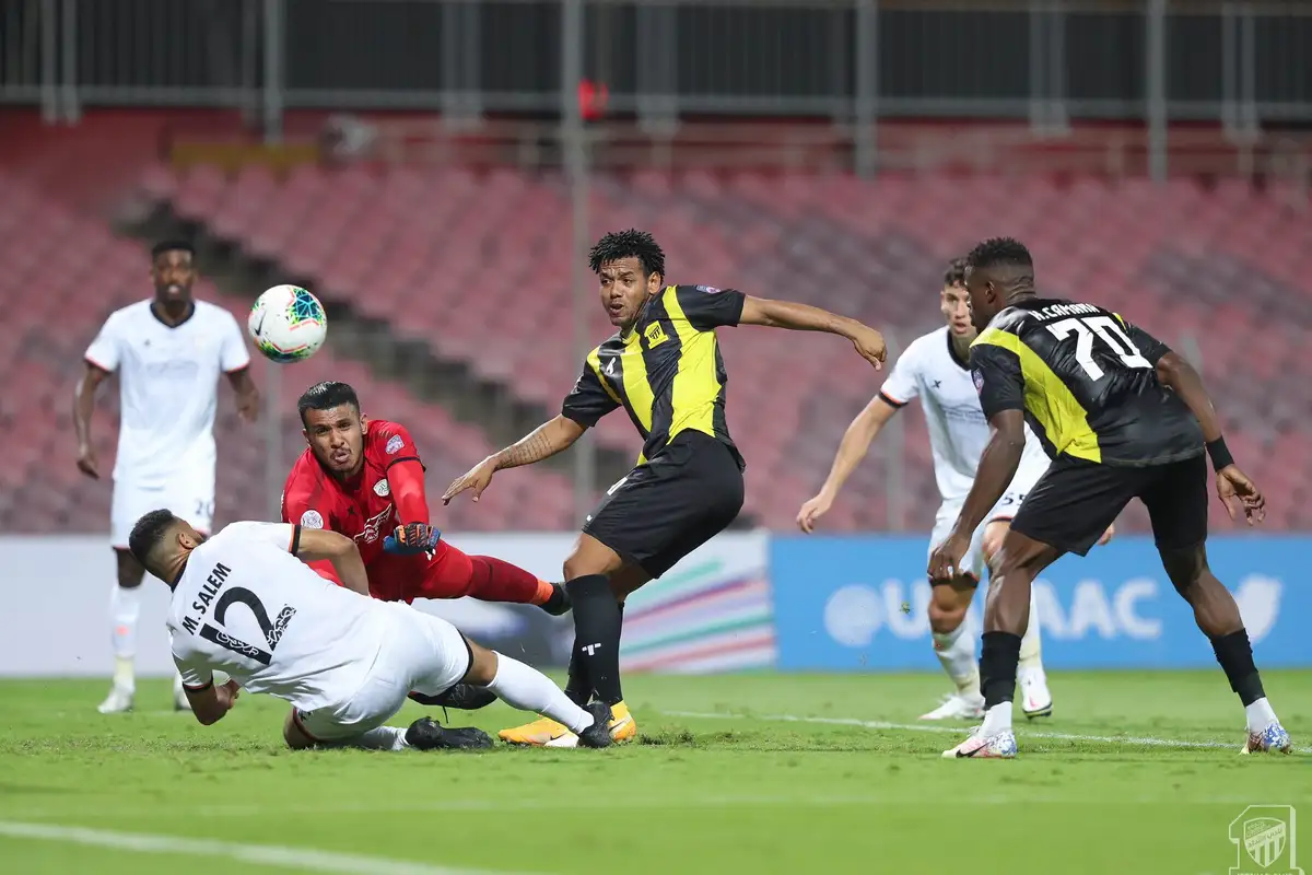 مباراة الاتحاد و الشباب