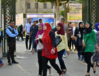 التقديم علي معادلة الدبلومات الفنية لدخول كلية التجارة وكلية الهندسة